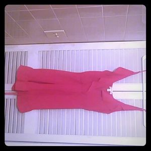 Super cute, strappy red top